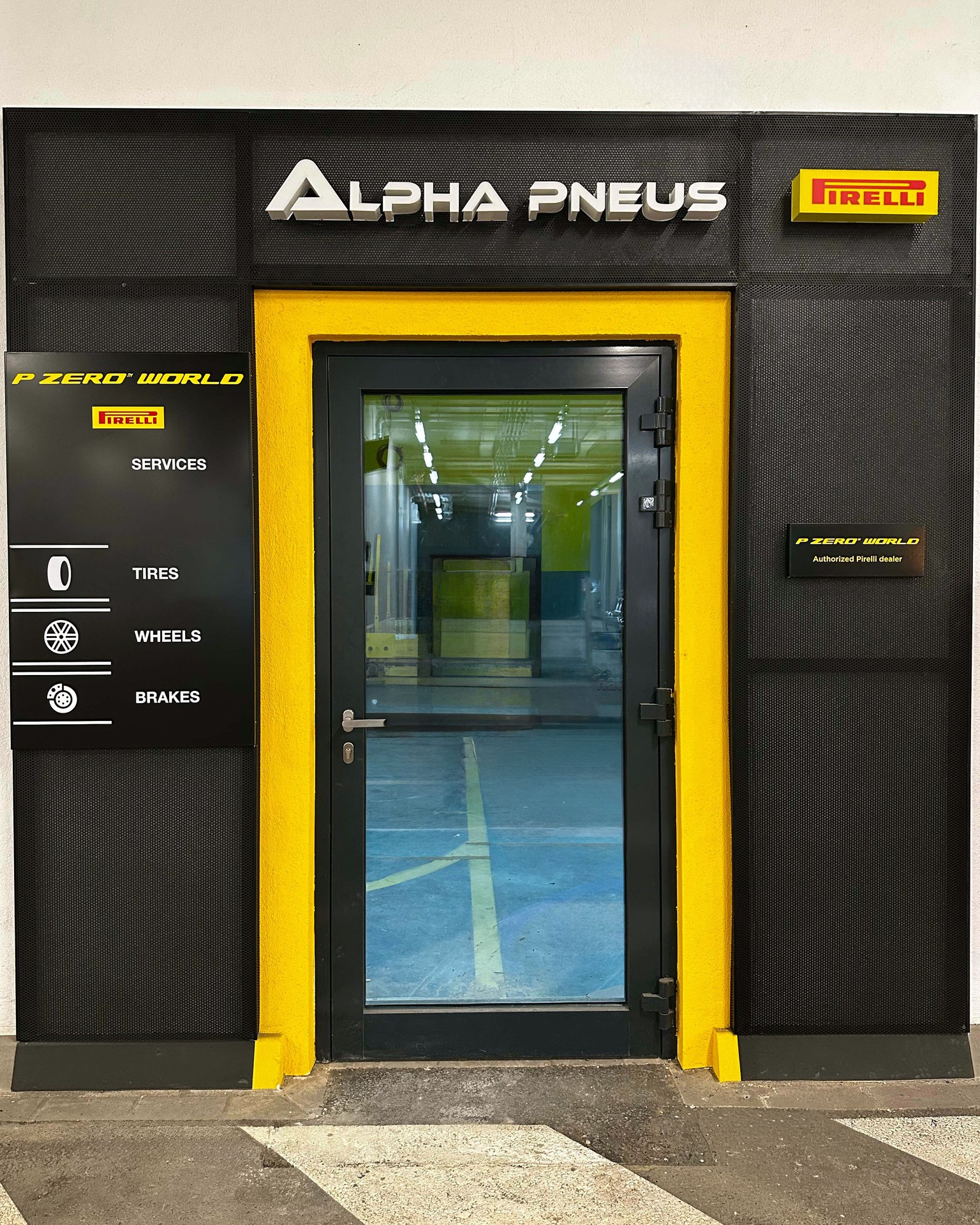 Revendeur Pirelli P Zero World chez GRIDX